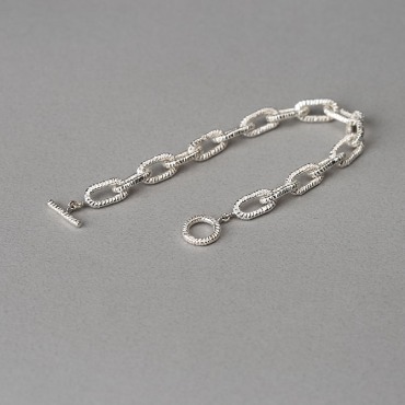 ﻿Shining Wavelets Chain Bracelet﻿